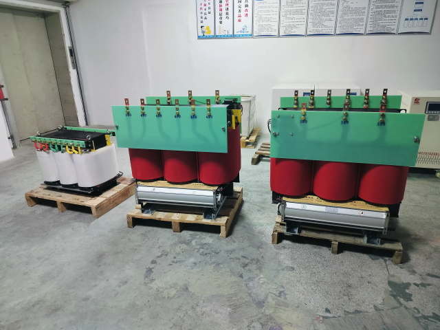 新市KS11-1000KVA矿用变压器